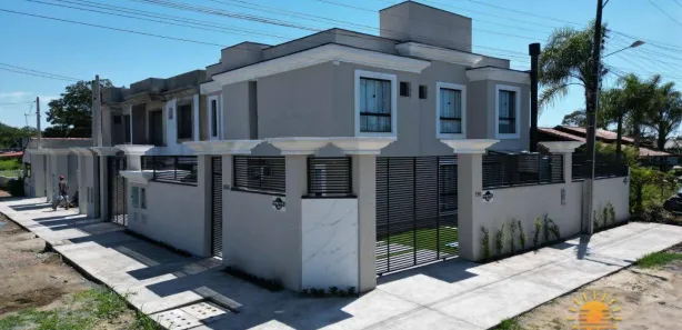 Casa de Condomínio com 2 Quartos à venda, 84m² no Barra do Saí, Itapoá
