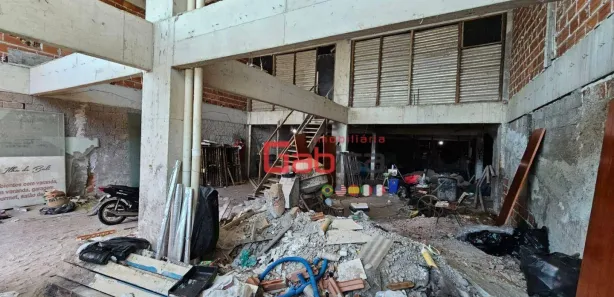 Loja / Salão / Ponto Comercial à venda, 380m² no Centro, Cabo Frio
