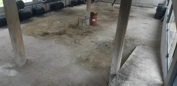 Conjunto Comercial / Sala com 1 Quarto à venda, 600m² no Balneario de Birigui, Mongaguá