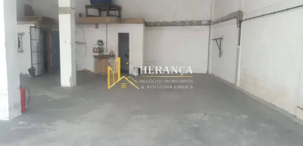 Galpão / Depósito / Armazém para venda ou aluguel, 500m² no Cidade de Deus, Rio de Janeiro