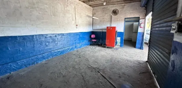 Loja / Salão / Ponto Comercial para venda ou aluguel, 171m² no Residencial Campos de Piemonte, Araraquara