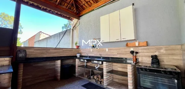 Fazenda / Sítio / Chácara com 2 Quartos à venda, 180m² no Santa Terezinha, Piracicaba