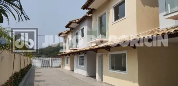 Casa de Condomínio com 3 Quartos à venda, 112m² no Cotia, Guapimirim