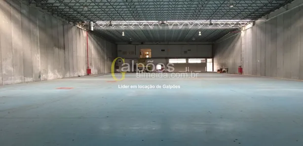 Galpão / Depósito / Armazém para alugar, 1500m² no Santa Fé, Osasco