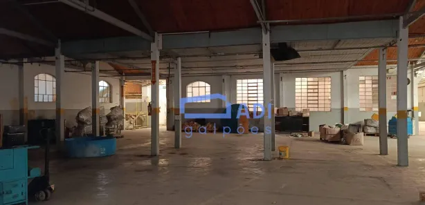 Galpão / Depósito / Armazém para venda ou aluguel, 3900m² no Vila Sul Americana, Carapicuíba