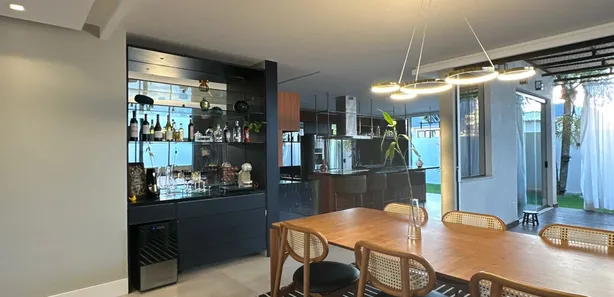 Sobrado com 4 Quartos à venda, 300m² no Alphaville (Abrantes), Camaçari