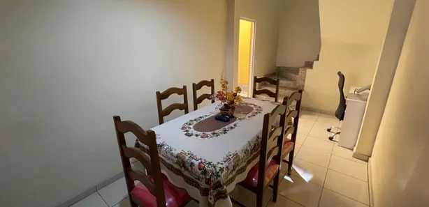 Sobrado com 3 Quartos à venda, 190m² no Cosmorama, Mesquita