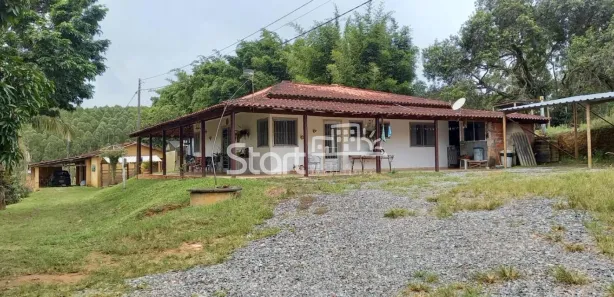 Fazenda / Sítio / Chácara com 5 Quartos à venda, 200m² no , Pilar do Sul