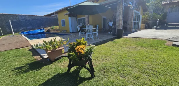 Fazenda / Sítio / Chácara com 2 Quartos à venda, 800m² no , Mairinque