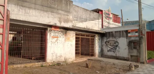 Casa Comercial com 2 Quartos para alugar, 150m² no Parque Suzano, Suzano