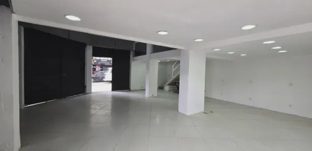 Loja / Salão / Ponto Comercial à venda, 155m² no Freguesia (Jacarepaguá), Rio de Janeiro