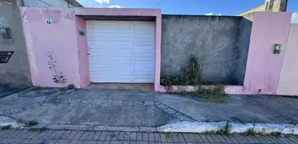 Casa com 2 Quartos à venda, 148m² no Pau-Santo, Caruaru