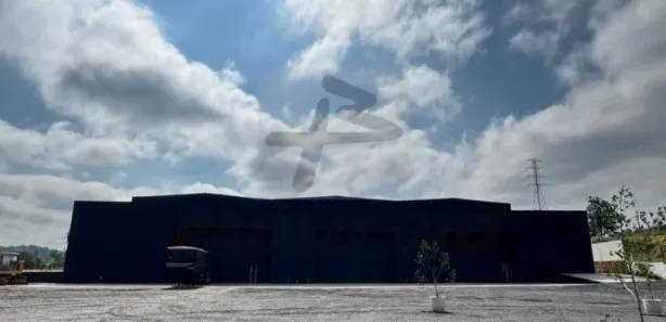 Galpão / Depósito / Armazém para alugar, 1700m² no , Araçariguama