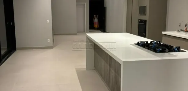 Casa de Condomínio com 3 Quartos à venda, 200m² no Jardim Jockey Clube, São Carlos