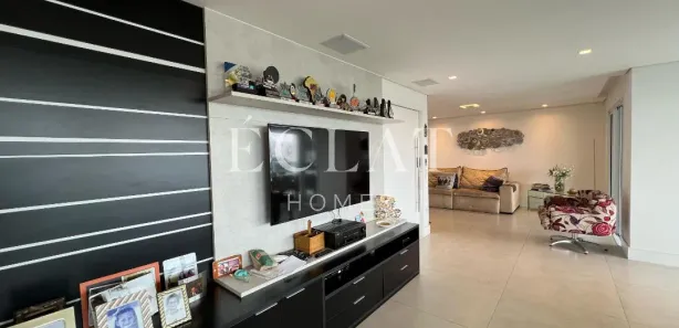 Apartamento com 4 Quartos para venda ou aluguel, 242m² no Água Branca, São Paulo