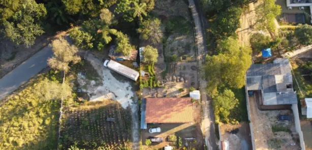 Fazenda / Sítio / Chácara com 1 Quarto à venda, 1100m² no Padre Marcelo, Caçapava
