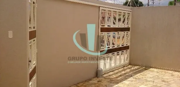 Casa com 3 Quartos para venda ou aluguel, 213m² no Jardim Tinen, Araraquara