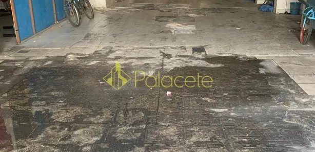 Galpão / Depósito / Armazém para venda ou aluguel, 734m² no Centro, Pindamonhangaba