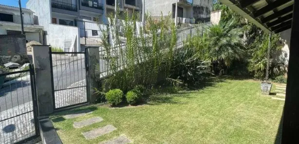 Casa com 3 Quartos para alugar, 200m² no Escola Agrícola, Blumenau
