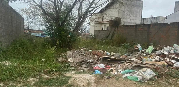 Terreno / Lote / Condomínio à venda, 372m² no Novo Horizonte, Macaé