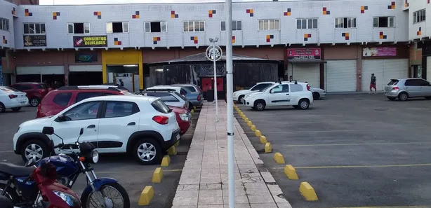 Loja / Salão / Ponto Comercial à venda, 1705m² no Boqueirão, Curitiba