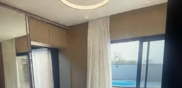 Casa de Condomínio com 4 Quartos à venda, 400m² no Setor Central, Hidrolândia