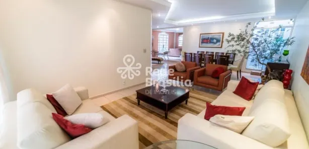 Sobrado com 7 Quartos à venda, 350m² no Taguatinga Norte, Brasília