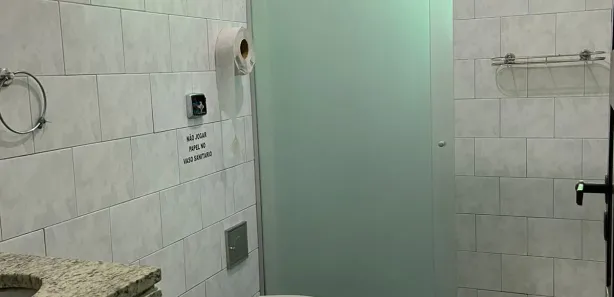 Fazenda / Sítio / Chácara com 10 Quartos à venda, 2000m² no Santo Antônio, Duque de Caxias