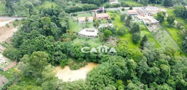 Fazenda / Sítio / Chácara com 3 Quartos à venda, 499m² no Dona Catarina, Mairinque