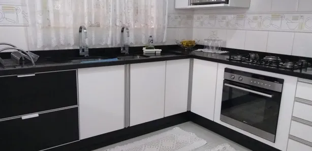 Sobrado com 3 Quartos à venda, 193m² no Vila José Kalil Aun, Cosmópolis