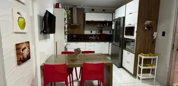 Casa com 3 Quartos à venda, 300m² no Jabotiana, Aracaju