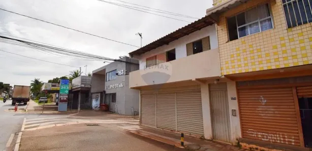 Prédio Inteiro com 3 Quartos à venda, 200m² no Setor Habitacional Vicente Pires, Brasília
