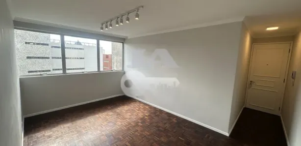 Apartamento com 1 Quarto para alugar, 56m² no Centro, Curitiba