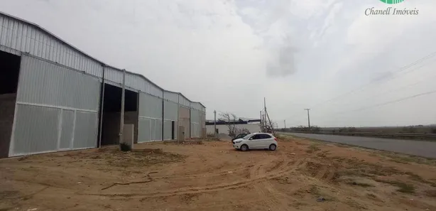 Galpão / Depósito / Armazém para alugar, 1000m² no Jardim Esperança, Cabo Frio