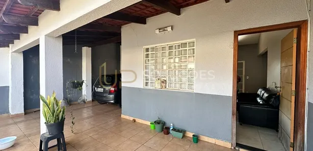 Casa de Condomínio com 3 Quartos à venda, 211m² no Região dos Lagos, Brasília