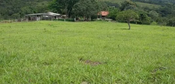 Fazenda / Sítio / Chácara com 3 Quartos à venda, 11000m² no Área Rural de Santo Antônio do Descoberto, Santo Antônio do Descoberto