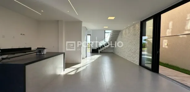 Casa de Condomínio com 4 Quartos à venda, 246m² no Jardins Capri, Senador Canedo