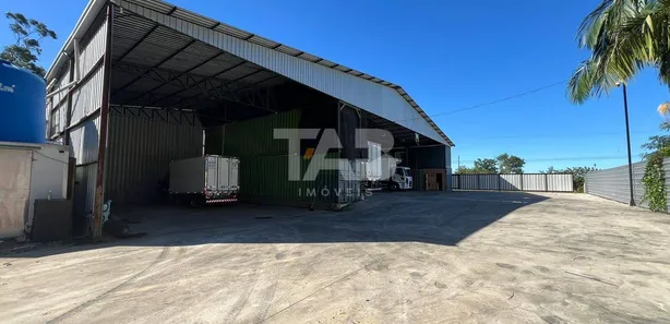 Loja / Salão / Ponto Comercial à venda, 600m² no Espinheiros, Itajaí