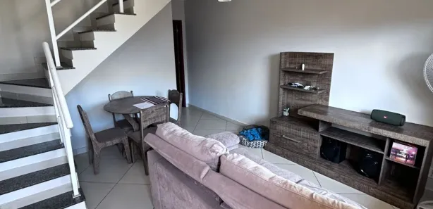 Casa com 2 Quartos à venda, 120m² no Jardim Primavera, Duque de Caxias