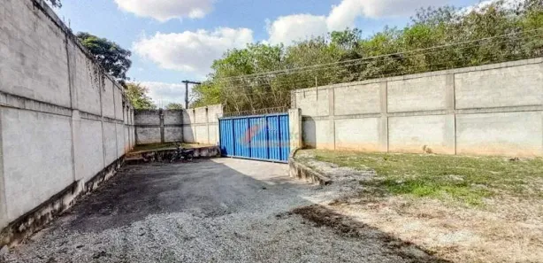 Galpão / Depósito / Armazém à venda, 280m² no Esplanada, Divinópolis