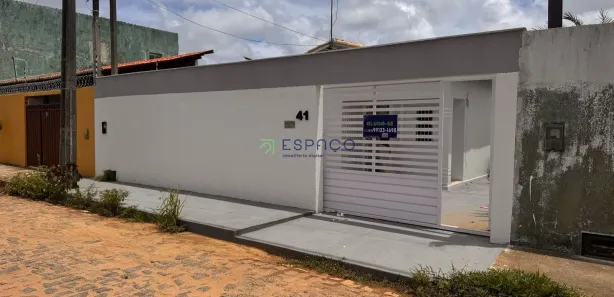 Casa com 3 Quartos para alugar, 80m² no Cajupiranga, Parnamirim
