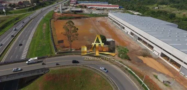 Galpão / Depósito / Armazém para alugar, 740m² no Jardim Estância Brasil, Atibaia