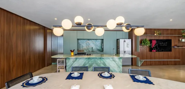 Casa de Condomínio com 4 Quartos à venda, 470m² no , Hidrolândia