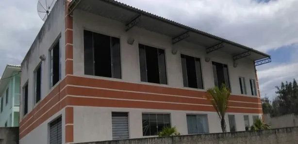 Galpão / Depósito / Armazém à venda, 390m² no Porto da Roça I, Saquarema
