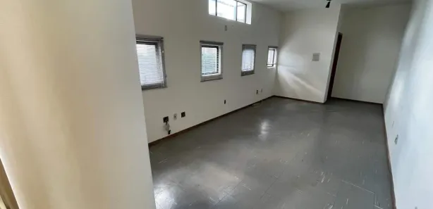 Conjunto Comercial / Sala à venda, 27m² no Cidade Jardim, Belo Horizonte