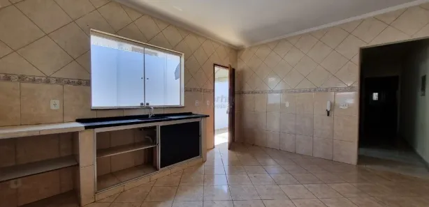 Casa com 2 Quartos para alugar, 107m² no Jardim Rosa Marrafon Lucas, Limeira