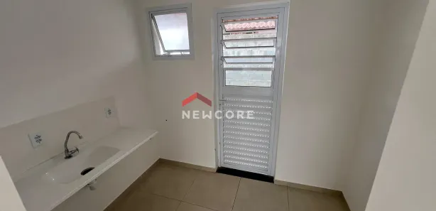 Casa de Condomínio com 2 Quartos à venda, 51m² no Centreville, Cotia