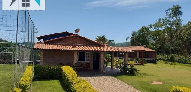 Fazenda / Sítio / Chácara com 3 Quartos à venda, 250m² no Ponunduva, Cajamar