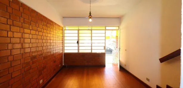 Casa de Condomínio com 2 Quartos para alugar, 60m² no Corta Vento, Teresópolis