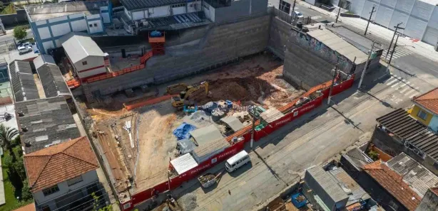 Conjunto Comercial / Sala com 1 Quarto à venda, 33m² no Vila Firmiano Pinto, São Paulo